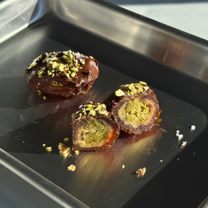 Molly's Dubai Pistachio Chocolate Dates