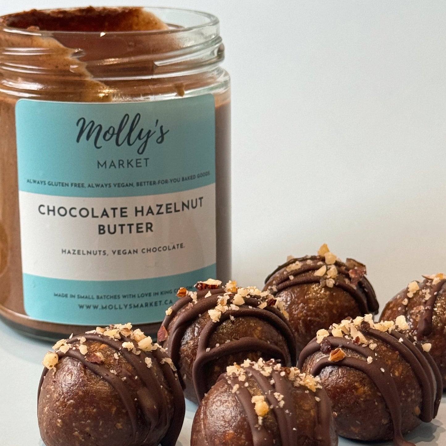 Molly's Chocolate Hazelnut Energy Balls