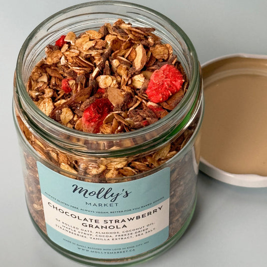 Molly's Chocolate Strawberry Granola